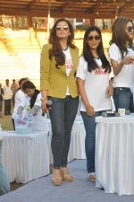 Raveena Tandon, Sakshi Tanwar at Ariel world record attempt in Andheri Sports Complex, Mumbai on 11th Feb 2014